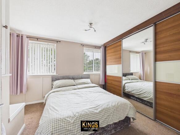 2 bed Detached for sale Image 9