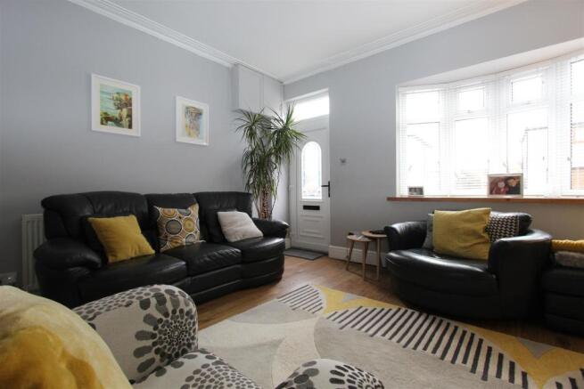 Living Room.jpg