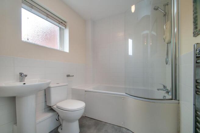 2 bed Flat to rent Image 8