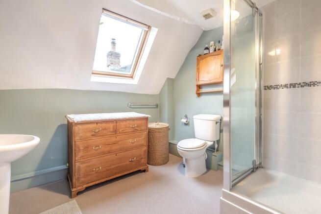 Master Ensuite