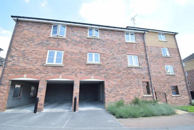 2 bed Apartment for sale Image 11