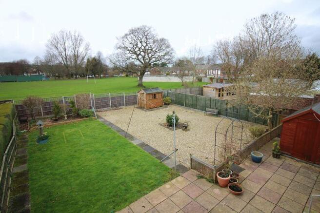 Rear Garden &a...
