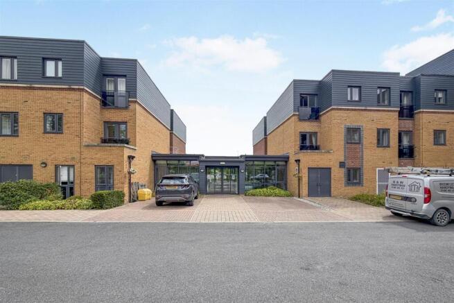 1 bed Apartment for sale Image 9