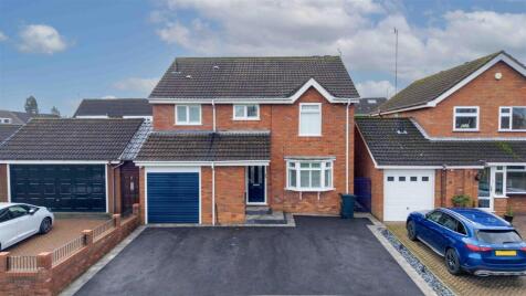 Colshaw Road, Stourbridge, DY8 3AS
