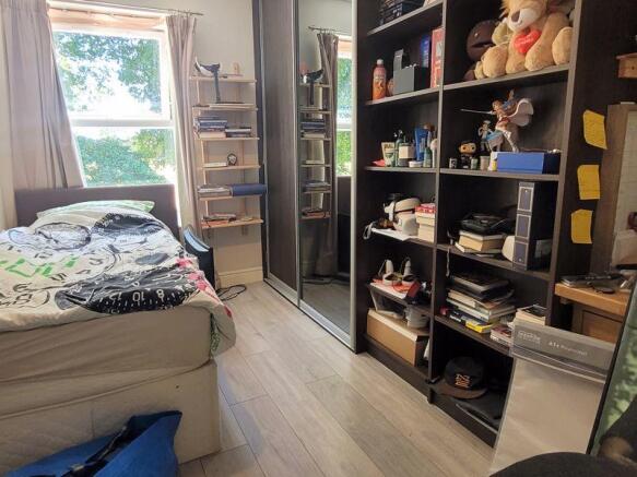 Photo 11