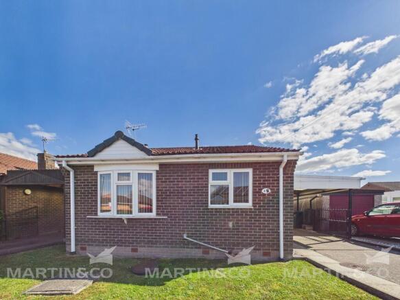 2 bed Detached Bungalow for sale Image 6