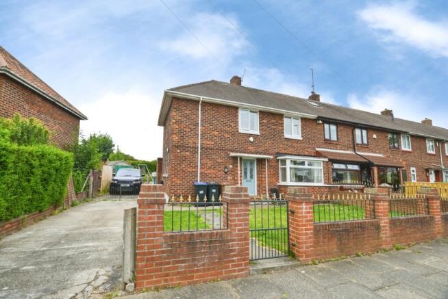 3 bed Semi-Detached for sale in middlesbrough