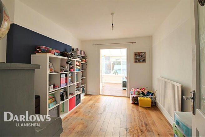Photo 11