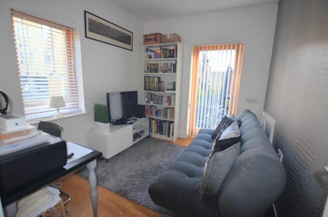 Photo 8