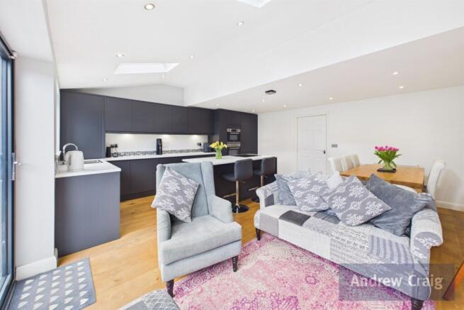 Kitchen/Diner/Family