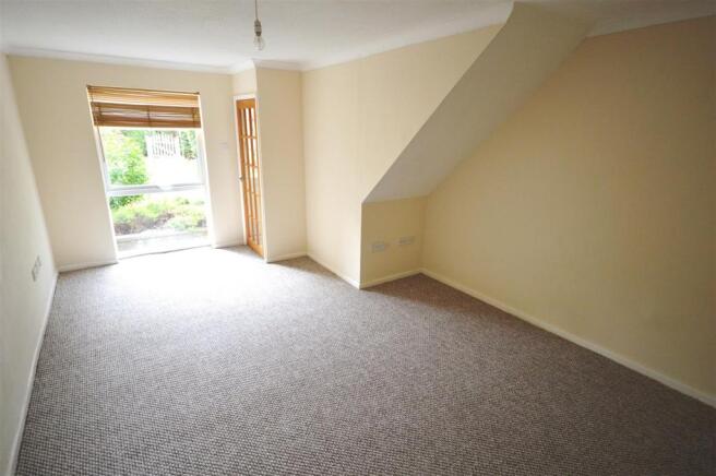Sitting Room.JPG