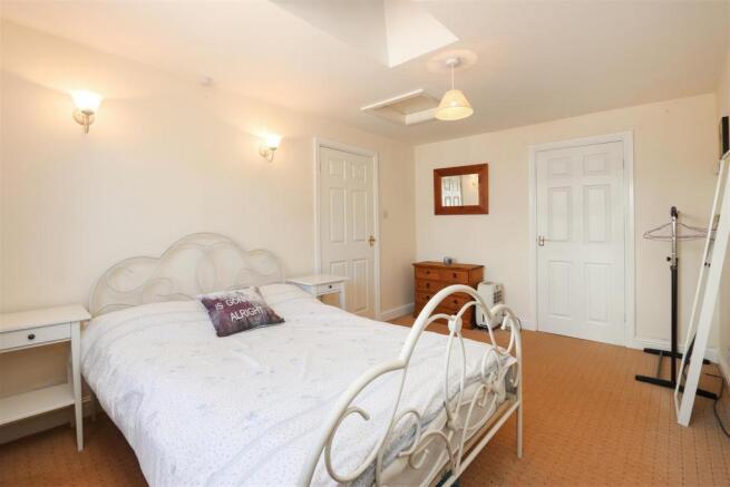 Annex Bedroom2.jpg