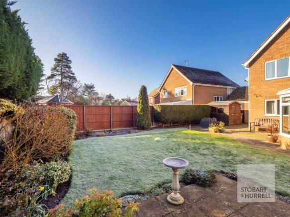 Rear Lawn Garden