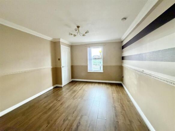 Hallcroft court-5.jpg