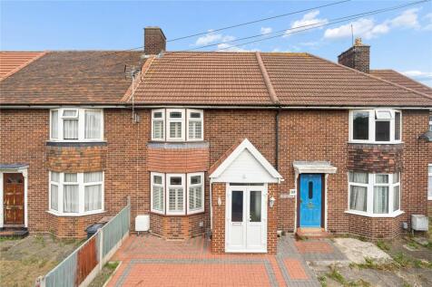 Porters Avenue, Dagenham, RM9