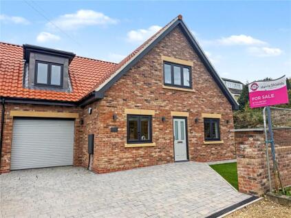 Limestone Road, Burniston, Scarborough, North Yorkshire, YO13