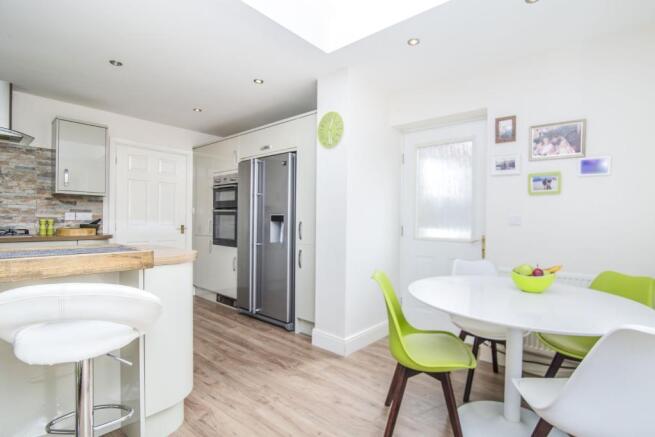 Kitchen/breakfast ro