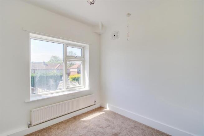 3 bed Semi-Detached for sale Image 11