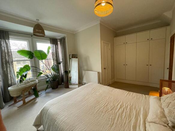 3 bed Terraced for sale Image 12