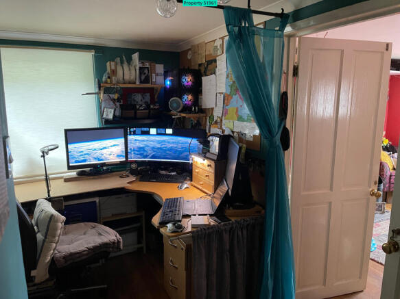 Photo 13