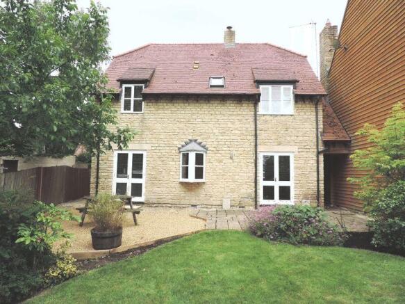 Rear Aspect
