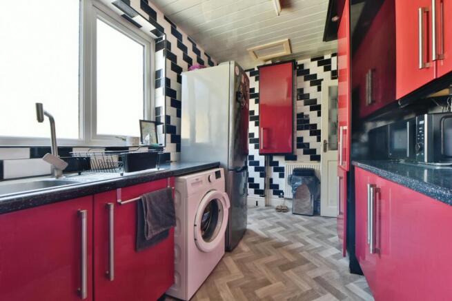 3 bed Terraced for sale Image 5