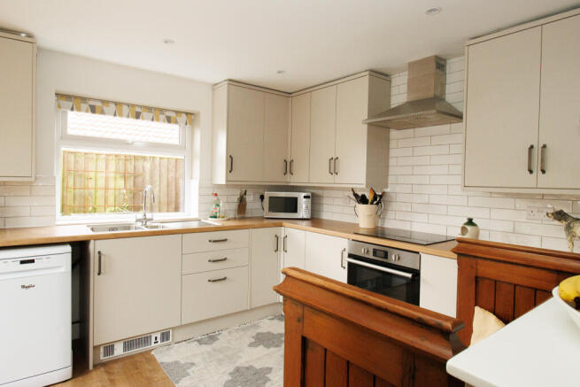 3 bed End of Terrace for sale Image 4