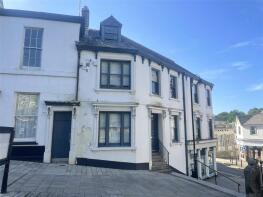 8, 2 The Roundhouse, Fore Street, Bodmin PL31 2HG