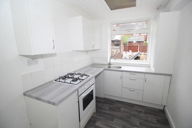 2 bed Terraced for sale Image 6