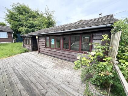 11 Silverhill Chalets, Whiting Bay, Isle of Arran, KA27 8QR