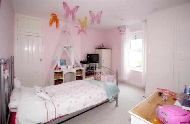 34020_Victoria Road.