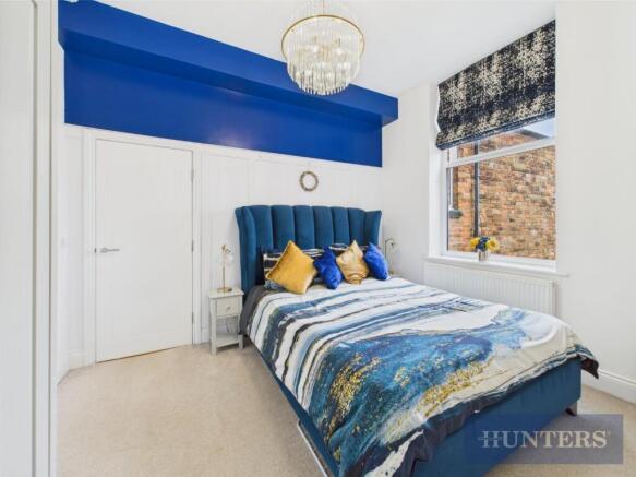 2 bed Apartment for sale Image 12