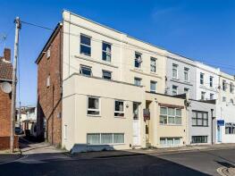 Flat 3, 45, Cottage Grove, Southsea PO5 1EH