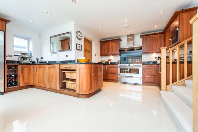 Kitchen 2