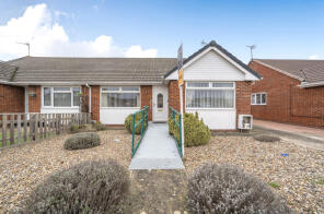 12, Hackleton Rise, Stratton St Margaret, Swindon SN3 4EF
