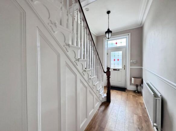 3 bed Semi-Detached for sale Image 8