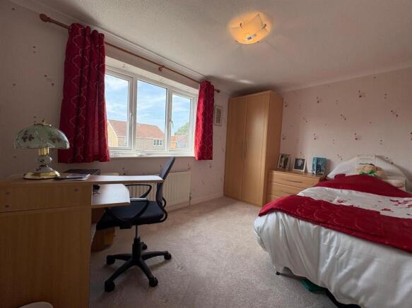 2 bed Semi-Detached for sale Image 7