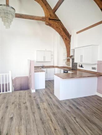 2 bed Apartment for sale Image 12