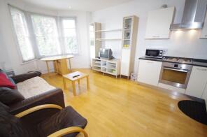 Flat 4, 41 Helvi Court, Hendon Lane, Finchley, London N3 1RY
