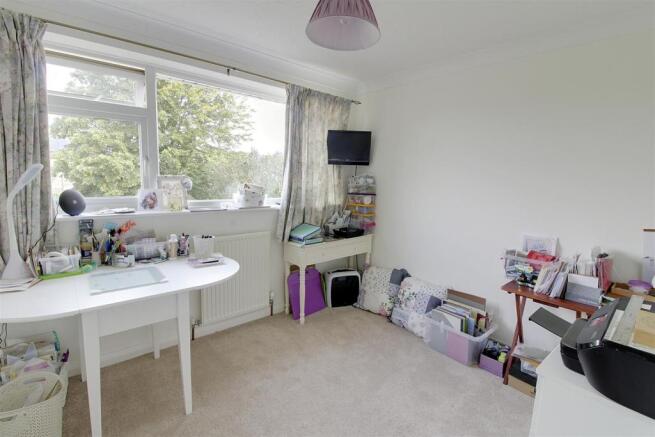 Bedroom 4.jpg