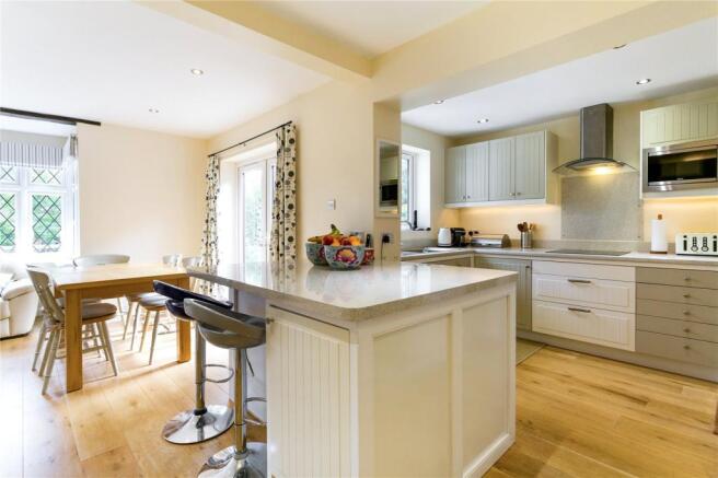 Kitchen/Breakfast