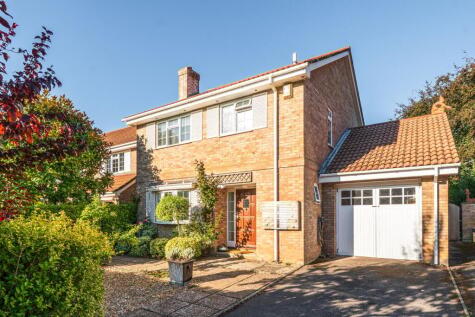 Worcester Place, Lymington, SO41