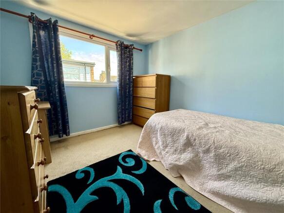 8 bed House for sale Image 8
