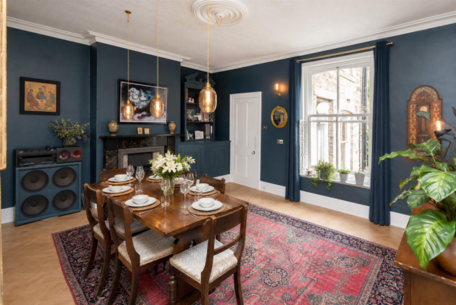 3 bed Terraced for sale Image 3