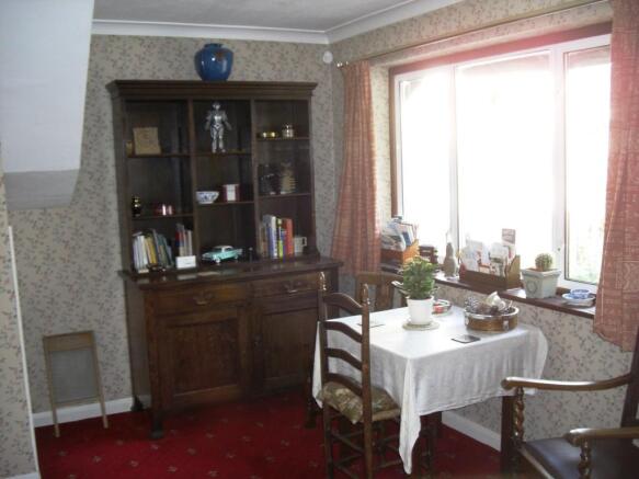 15' Dining Room