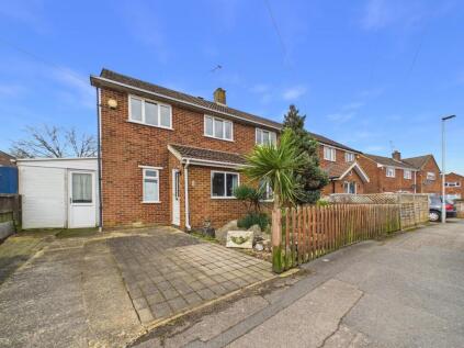 Severn Way, Tilehurst, Reading, RG30