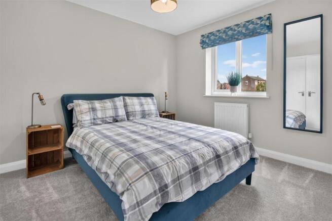 3 bed Terraced for sale Image 9