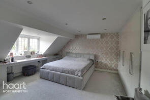 12, Roman Close, Northampton NN4 6JQ