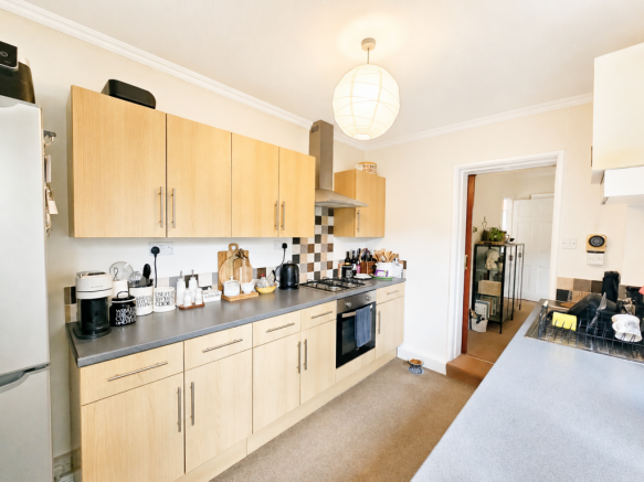 2 bed Terraced for sale Image 4