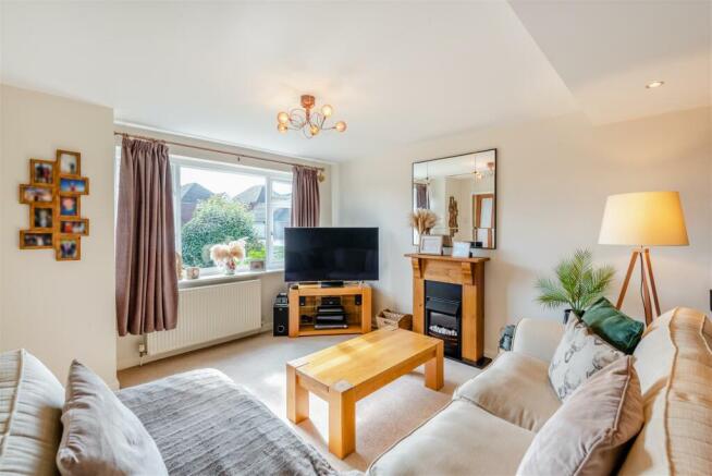 8570821-interior07.jpg